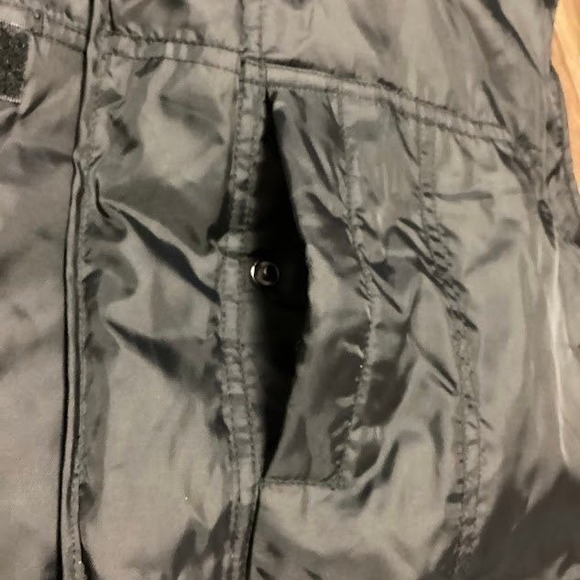 Joe's Jeans Black Puffer Vest, Sleeveless Jacket Plaid Lined Snap Button Utility - Picture 9 of 10